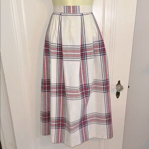 Vintage 70s/80s Counterparts Plaid White, Navy Blue, Red & Tan Plaid Full Skirt